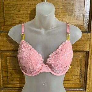 Victoria’s Secret Pink Lace Bra